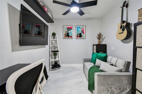 Casa en venta en Safety Harbor, Florida, 3 dormitorios, 178.93 m2 № 1904729 - foto 30