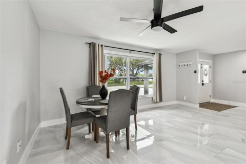 Casa en venta en Safety Harbor, Florida, 3 dormitorios, 178.93 m2 № 1904729 - foto 18