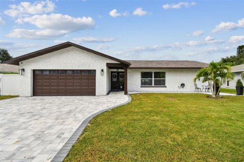 Casa en venta en Safety Harbor, Florida, 3 dormitorios, 178.93 m2 № 1904729 - foto 4