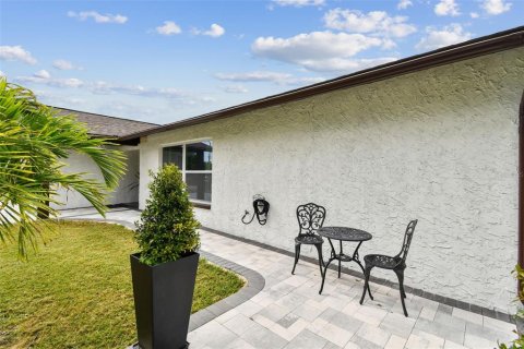 Casa en venta en Safety Harbor, Florida, 3 dormitorios, 178.93 m2 № 1904729 - foto 7