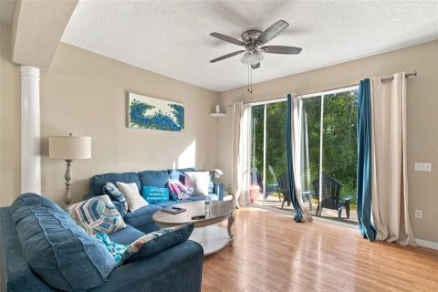 Touwnhouse à vendre à Davenport, Floride: 3 chambres, 117.24 m2 № 2378985 - photo 8