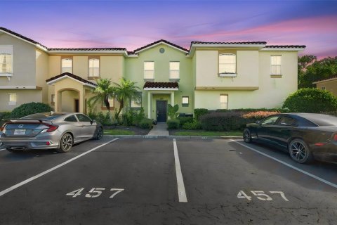 Touwnhouse à Davenport, Floride 3 chambres, 117.24 m2 № 2378985