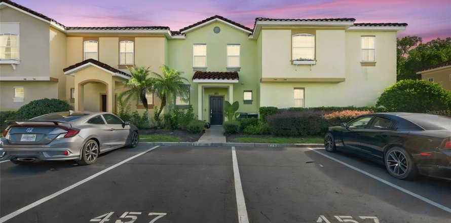 Touwnhouse à Davenport, Floride 3 chambres, 117.24 m2 № 2378985