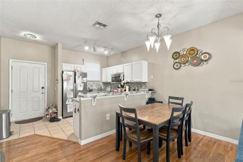 Touwnhouse à vendre à Davenport, Floride: 3 chambres, 117.24 m2 № 2378985 - photo 5