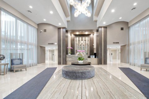 Condominio en venta en Aventura, Florida, 2 dormitorios, 149.57 m2 № 2077223 - foto 13