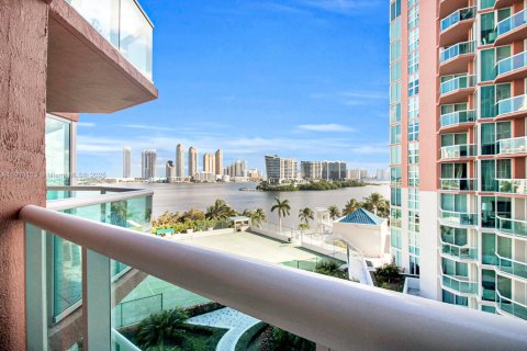 Condominio en venta en Aventura, Florida, 2 dormitorios, 149.57 m2 № 2077223 - foto 26