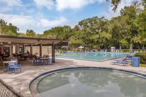 Condo in Winter Springs, Florida, 4 bedrooms № 2097997 - photo 26