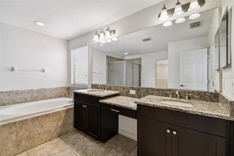 Villa ou maison à vendre à Lutz, Floride: 5 chambres, 328.04 m2 № 1902569 - photo 30