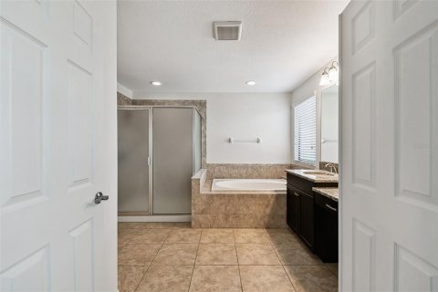 Villa ou maison à vendre à Lutz, Floride: 5 chambres, 328.04 m2 № 1902569 - photo 29