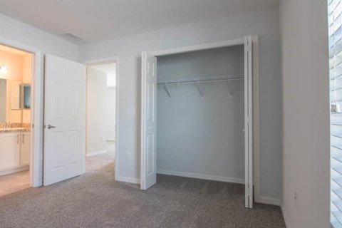 Touwnhouse à vendre à Sarasota, Floride: 3 chambres, 199.09 m2 № 2225956 - photo 17
