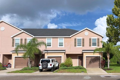 Touwnhouse à vendre à Sarasota, Floride: 3 chambres, 199.09 m2 № 2225956 - photo 4