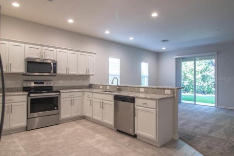 Touwnhouse à vendre à Sarasota, Floride: 3 chambres, 199.09 m2 № 2225956 - photo 9