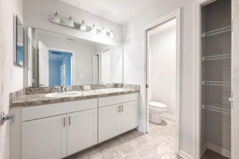 Touwnhouse à vendre à Sarasota, Floride: 3 chambres, 199.09 m2 № 2225956 - photo 29