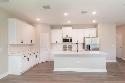 Casa en venta en Citrus Springs, Florida, 4 dormitorios, 193.33 m2 № 1906391 - foto 14