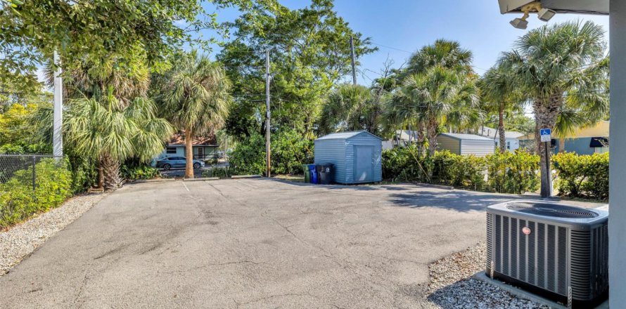 Immobilier commercial à Fort Lauderdale, Floride № 1142428