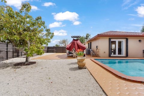 Купить виллу или дом в Майами, Флорида 4 спальни, 202.06м2, № 2051847 - фото 7