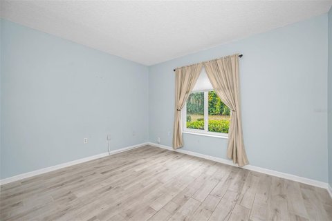 Купить кондоминиум в Тарпон-Спрингс, Флорида 5 комнат, 90.95м2, № 2149178 - фото 21