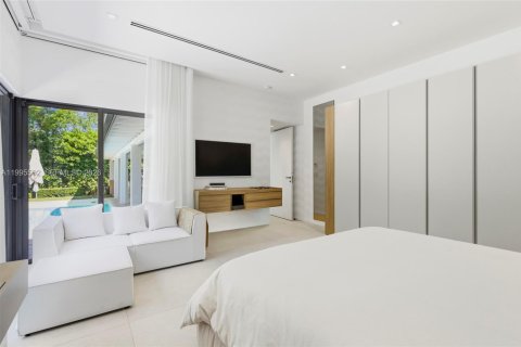 Купить виллу или дом в Саут-Майами, Флорида 4 спальни, 234.49м2, № 2058532 - фото 30