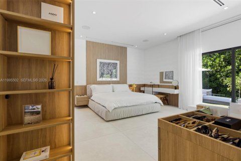 Купить виллу или дом в Саут-Майами, Флорида 4 спальни, 234.49м2, № 2058532 - фото 28