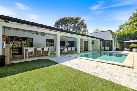 Купить виллу или дом в Саут-Майами, Флорида 4 спальни, 234.49м2, № 2058532 - фото 18