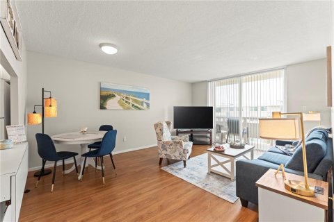 Copropriété à vendre à Cocoa Beach, Floride: 2 chambres, 75.81 m2 № 2333925 - photo 9