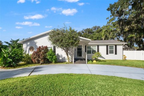 Villa ou maison à New Port Richey, Floride 2 chambres, 131.92 m2 № 2436899