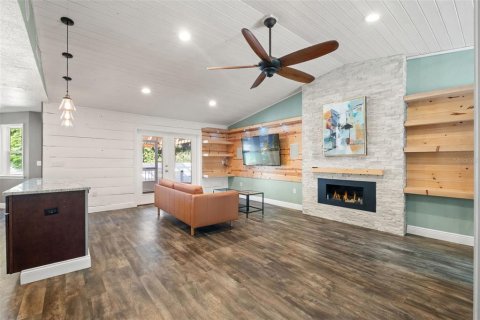 Villa ou maison à vendre à New Port Richey, Floride: 2 chambres, 131.92 m2 № 2436899 - photo 8