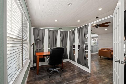 Villa ou maison à vendre à New Port Richey, Floride: 2 chambres, 131.92 m2 № 2436899 - photo 23