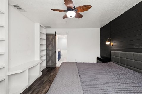 Villa ou maison à vendre à New Port Richey, Floride: 2 chambres, 131.92 m2 № 2436899 - photo 27