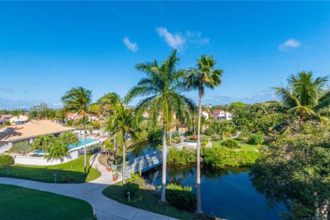 Снять в аренду кондоминиум в Дания-Бич, Флорида 2 спальни, 104.61м2, № 2051832 - фото 16