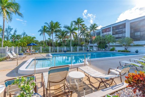 Снять в аренду кондоминиум в Дания-Бич, Флорида 2 спальни, 104.61м2, № 2051832 - фото 21