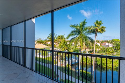 Снять в аренду кондоминиум в Дания-Бич, Флорида 2 спальни, 104.61м2, № 2051832 - фото 9