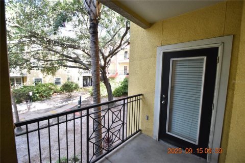 Condominio en alquiler en Tampa, Florida, 1 dormitorio, 80.55 m2 № 1905104 - foto 7