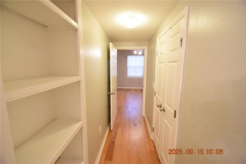 Condominio en alquiler en Tampa, Florida, 1 dormitorio, 80.55 m2 № 1905104 - foto 28