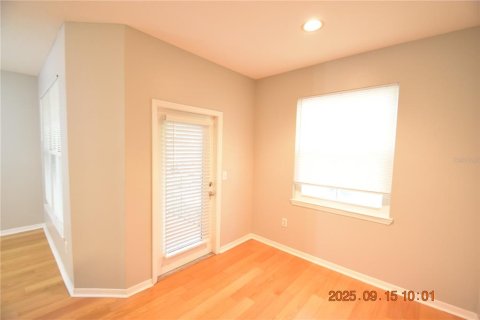 Condominio en alquiler en Tampa, Florida, 1 dormitorio, 80.55 m2 № 1905104 - foto 17