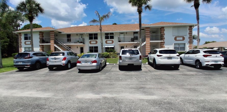 Condo à St. Lucie, Floride, 2 chambres  № 2085882