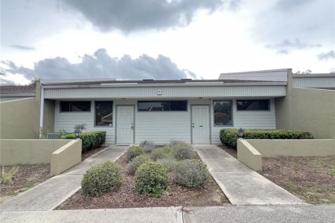 Propiedad comercial en alquiler en Ocala, Florida, 122.63 m2 № 1831316 - foto 1