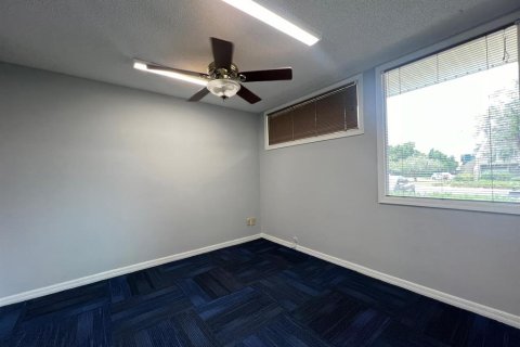 Propiedad comercial en alquiler en Ocala, Florida, 122.63 m2 № 1831316 - foto 14