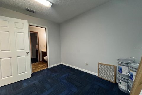 Propiedad comercial en alquiler en Ocala, Florida, 122.63 m2 № 1831316 - foto 19