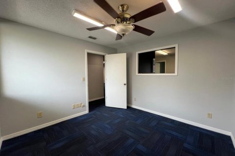 Propiedad comercial en alquiler en Ocala, Florida, 122.63 m2 № 1831316 - foto 17