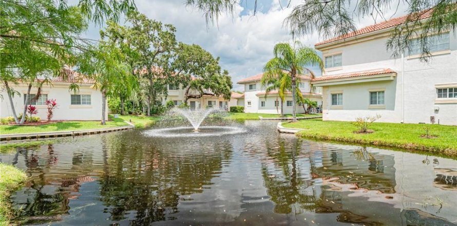 Condo in Vero Beach, Florida, 2 bedrooms  № 686597