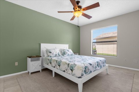Villa ou maison à louer à Kissimmee, Floride: 3 chambres, 128.39 m2 № 2415324 - photo 12