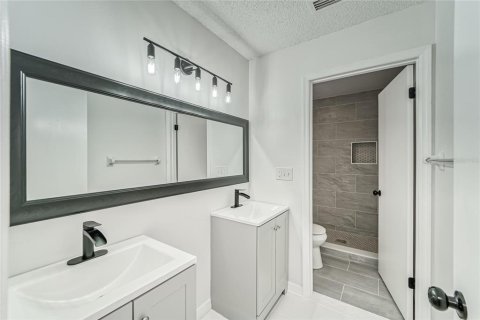 Condominio en alquiler en Sun City Center, Florida, 2 dormitorios, 152.55 m2 № 1910312 - foto 20