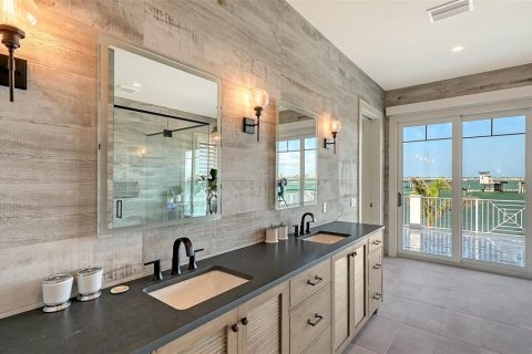 Casa en venta en Sarasota, Florida, 4 dormitorios, 404.96 m2 № 1525341 - foto 24