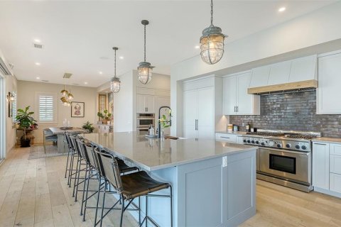 Casa en venta en Sarasota, Florida, 4 dormitorios, 404.96 m2 № 1525341 - foto 9