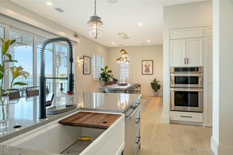 Casa en venta en Sarasota, Florida, 4 dormitorios, 404.96 m2 № 1525341 - foto 12