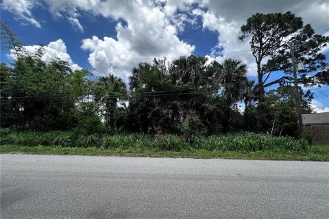 Land in Cocoa, Florida № 1781209 - photo 1