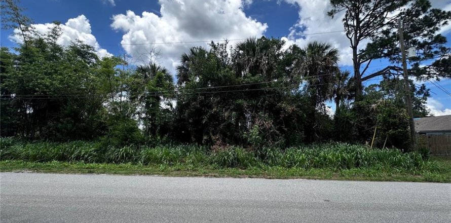 Terreno en Cocoa, Florida № 1781209