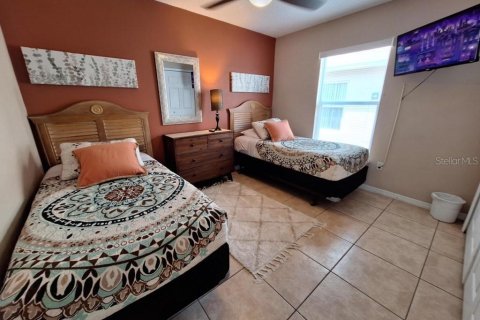 Casa en alquiler en Clermont, Florida, 5 dormitorios, 155.15 m2 № 1909417 - foto 9