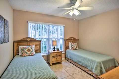 Casa en alquiler en Clermont, Florida, 5 dormitorios, 155.15 m2 № 1909417 - foto 7